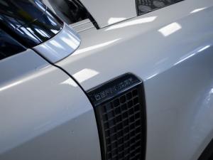 Land Rover Defender 90 TdiS/C - Image 5
