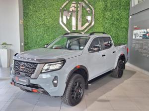 Nissan Navara 2.5DDTi double cab Pro-4X 4x4 - Image 3
