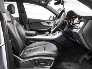 Audi Q8 45TDI quattro - Image 13