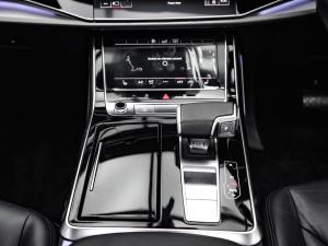 Audi Q8 45TDI quattro - Image 19