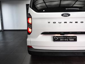 Ford Tourneo Custom 2.0SiT Trend LWB - Image 23