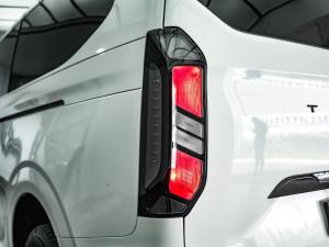 Ford Tourneo Custom 2.0SiT Trend LWB - Image 32