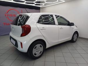 Kia Picanto 1.0 Street - Image 6