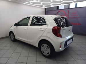 Kia Picanto 1.0 Street - Image 9
