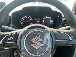 Suzuki Swift 1.2 GL+ manual - Image 21