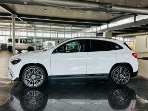Mercedes-Benz GLA GLA200 Progressive - Image 11