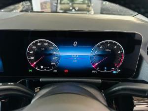 Mercedes-Benz GLA GLA200 Progressive - Image 7