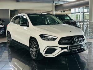Mercedes-Benz GLA GLA200 Progressive - Image 9