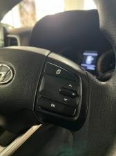 Hyundai Venue 1.0T Motion auto - Image 17