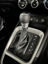 Hyundai Venue 1.0T Motion auto - Image 9