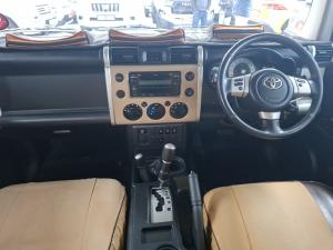 Toyota FJ Cruiser FJ Cruiser - Image 6