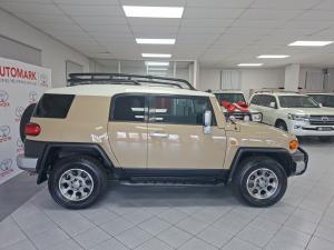 Toyota FJ Cruiser FJ Cruiser - Image 3