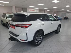 Toyota Fortuner 2.8GD-6 - Image 2