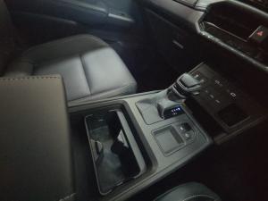 Toyota Hilux 2.8GD-6 double cab Legend - Image 12