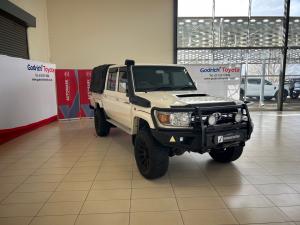 Toyota Land Cruiser 79 4.5D-4D V8 double cab LX - Image 1