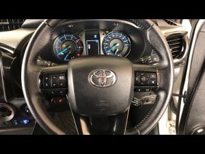 Toyota Hilux 2.8GD-6 Xtra cab 4x4 Legend auto - Image 8