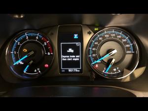 Toyota Hilux 2.8GD-6 Xtra cab 4x4 Legend auto - Image 9