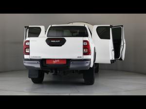 Toyota Hilux 2.8GD-6 Xtra cab 4x4 Legend auto - Image 24