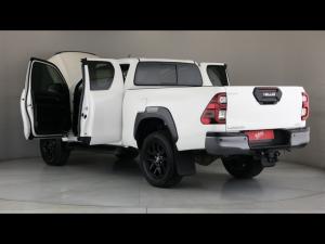 Toyota Hilux 2.8GD-6 Xtra cab 4x4 Legend auto - Image 25