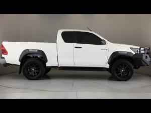 Toyota Hilux 2.8GD-6 Xtra cab 4x4 Legend auto - Image 3