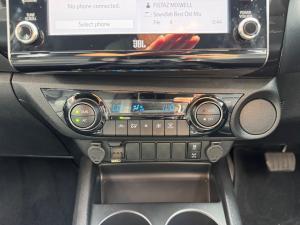 Toyota Hilux 2.8GD-6 double cab Legend auto - Image 15