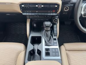Toyota Land Cruiser Prado 2.8GD VX-L - Image 12