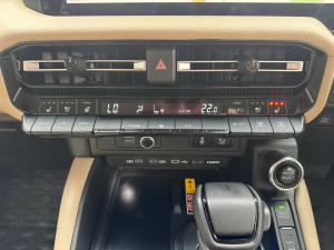 Toyota Land Cruiser Prado 2.8GD VX-L - Image 15