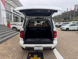 Toyota Land Cruiser Prado 2.8GD VX-L - Image 19
