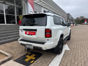 Toyota Land Cruiser Prado 2.8GD VX-L - Image 2