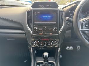 Subaru Forester 2.0i S ES - Image 13