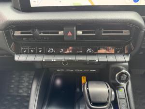 Toyota Land Cruiser Prado 2.8GD VX-L - Image 15
