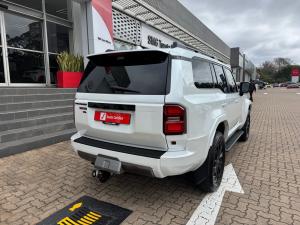 Toyota Land Cruiser Prado 2.8GD VX-L - Image 2