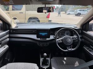 Toyota Rumion 1.5 SX manual - Image 6
