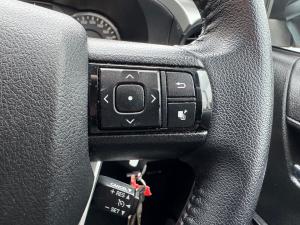 Toyota Hilux 2.8GD-6 double cab Raider auto - Image 10