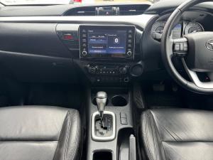 Toyota Hilux 2.8GD-6 double cab Raider auto - Image 12