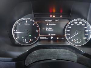 Mitsubishi Triton 2.4DI-D double cab GLS - Image 11