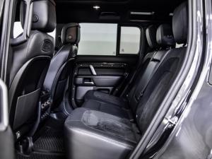 Land Rover Defender 110 V8 - Image 10