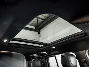 Land Rover Defender 110 V8 - Image 13