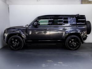 Land Rover Defender 110 V8 - Image 4