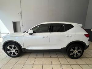 Volvo XC40 T4 Inscription - Image 2