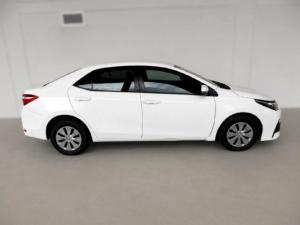 Toyota Corolla Quest 1.8 Plus auto - Image 3