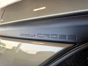 Toyota Corolla Cross 1.8 Xi - Image 12