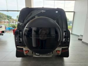 Land Rover Defender 110 D300 X - Image 4