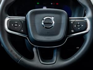 Volvo XC40 B4 Plus Dark - Image 14