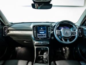 Volvo XC40 B4 Plus Dark - Image 20