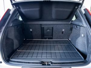 Volvo XC40 B4 Plus Dark - Image 11