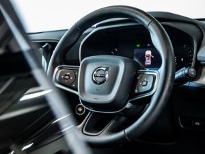 Volvo XC40 B4 Plus Dark - Image 15