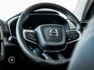 Volvo XC40 B4 Plus Dark - Image 20