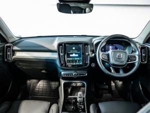 Volvo XC40 B4 Plus Dark - Image 21