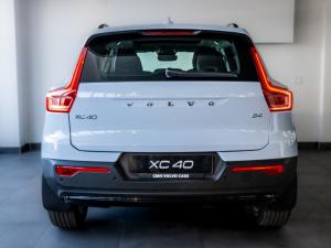 Volvo XC40 B4 Plus Dark - Image 7